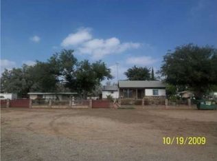 6085 Ridgeview Ave, Jurupa Valley, CA 91752