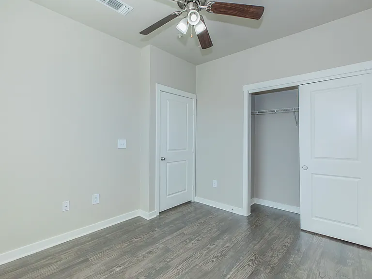 Lodge at Guadalupe Apartments LP — Photo 13