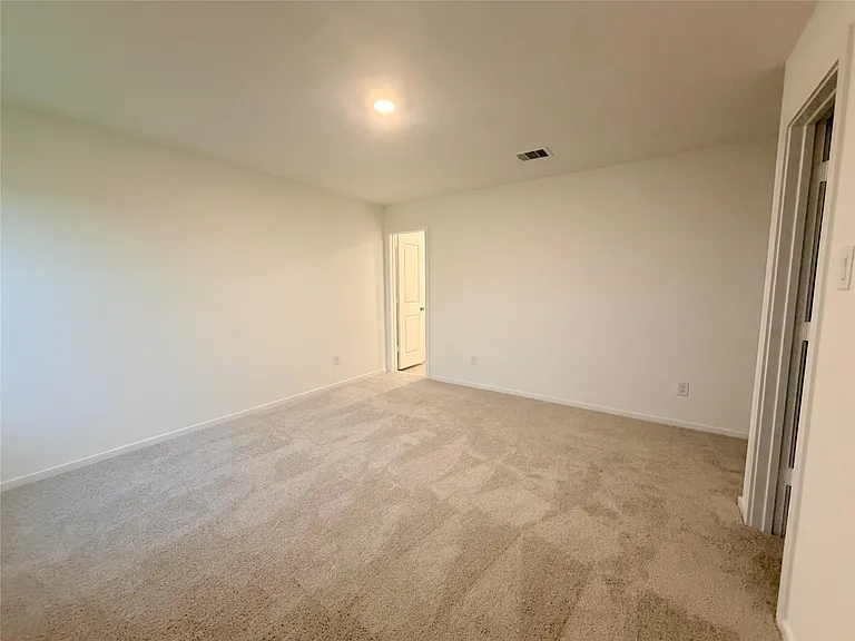 28810 Golden Wheat Ct — Photo 16