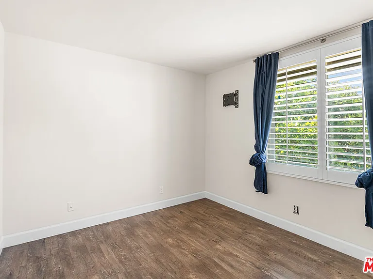 9200 Wystone Ave — Photo 36