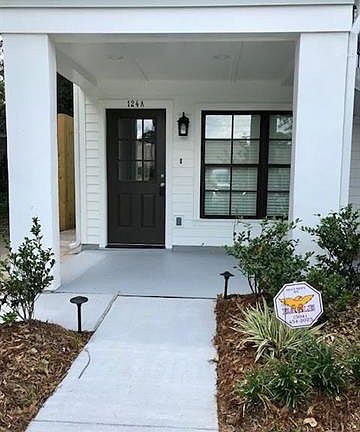 3rd image of 124 Labarre Dr #A