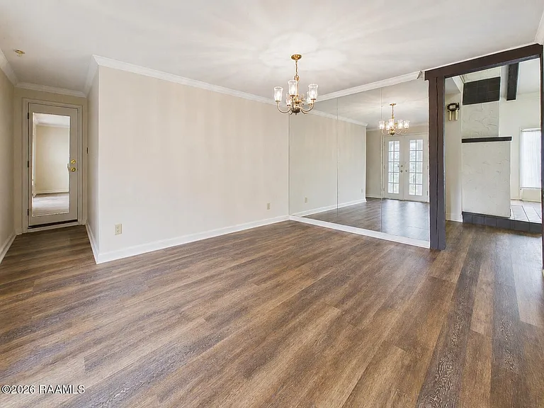 100 Oak Coulee Dr — Photo 6