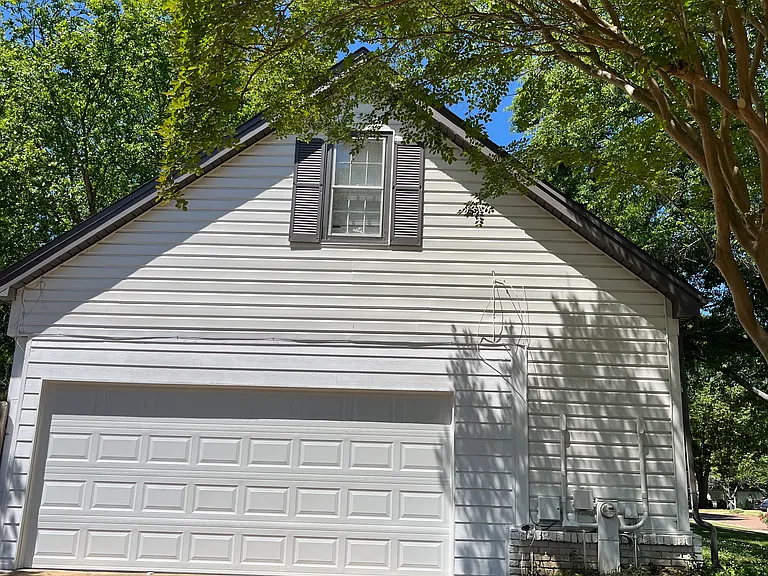 165 E Pecan Valley St — Photo 2