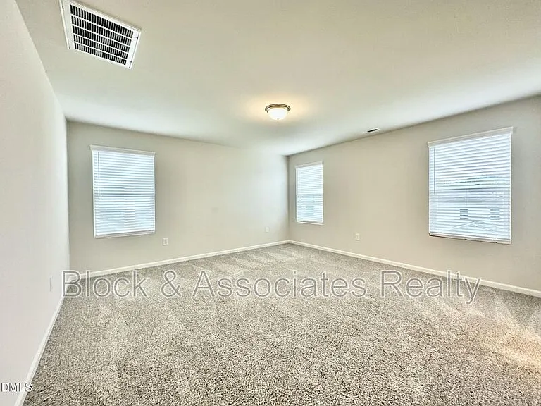 104 Sweet Olive St — Photo 11