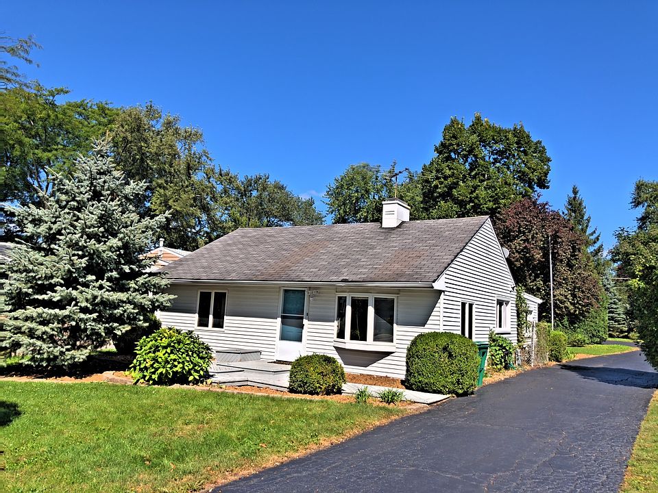 1st image of 18168 W Twin Lakes Blvd