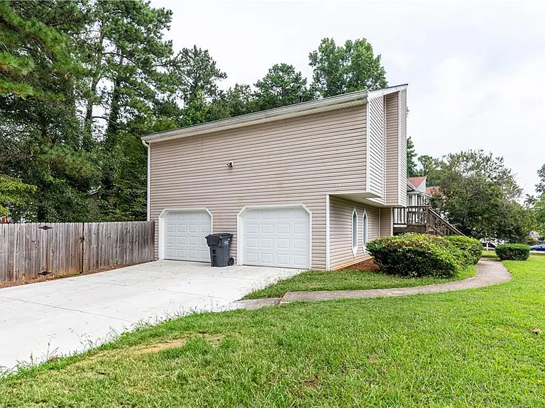 409 Arnold Rd — Photo 39