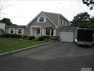 1st image of 74 White Pine Way