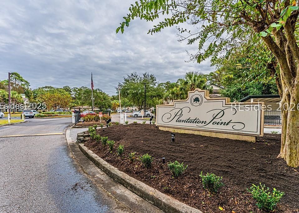 1st image of 897 Fording Island Rd APT 1102