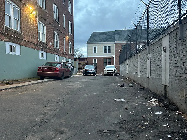 905 Park St #C-4 — Photo 18
