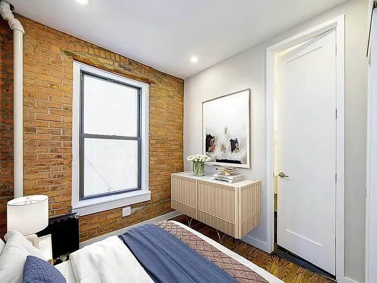 150 E 2nd St #5G — Photo 6