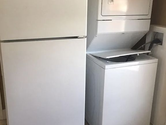 4th image of 314 Hill St