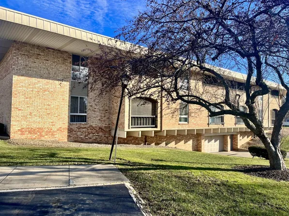 11910 West Mill ROAD #25, Milwaukee, WI 53225