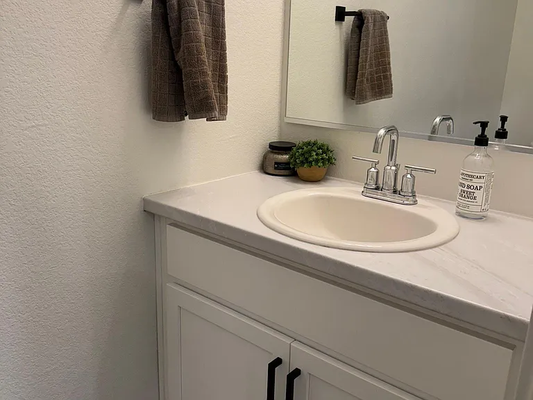 284 Oriole Way — Photo 7