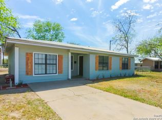 708 S Stephenson St, Beeville, TX 78102