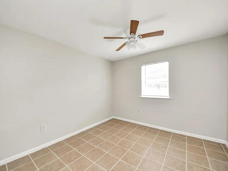 3910 Hoffman St #3 — Photo 23