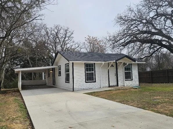 207 Pine St, Keene, TX 76059