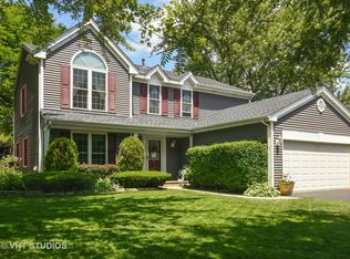 645 Cypress Bridge Rd, Lake Zurich, IL 60047