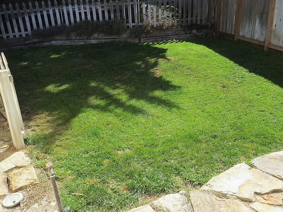 2nd image of 415 Golden West Pl