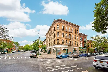 Rented by LivingNY