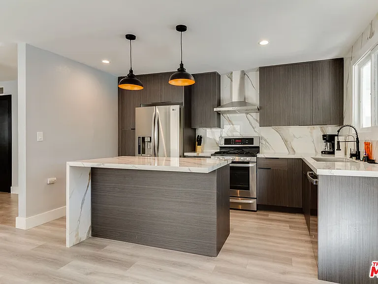 6966 Sedan Ave — Photo 10