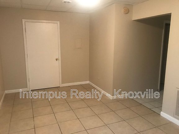 3rd image of 5611 Lon Roberts Dr APT 5