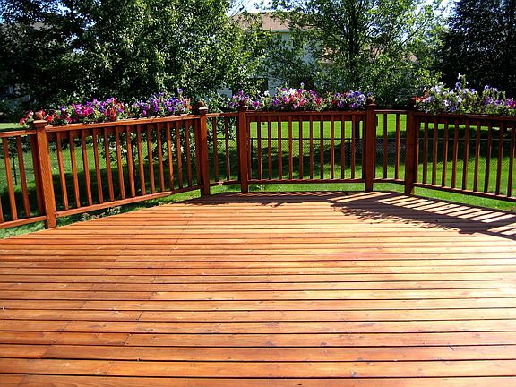 Very large and beautiful deck