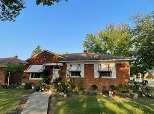 4105 Ascot Ln, Warrensville Heights, OH