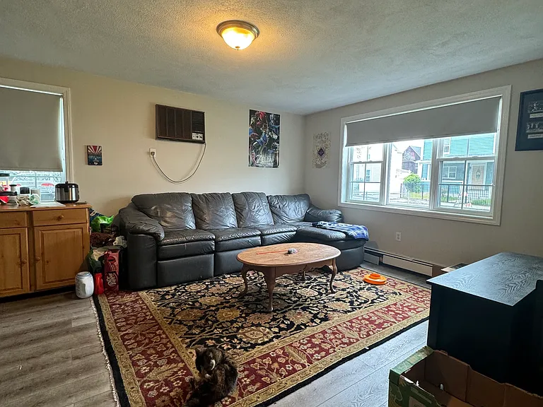 17 Adamson St #3 — Photo 8
