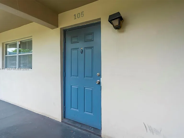 7900 Fairview Dr #105 — Photo 21