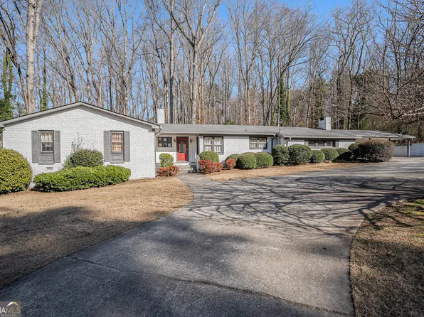 75 Azalea Trl, Carrollton, GA 30116