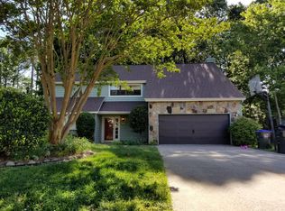930 Laurel Mill Dr, Roswell, GA 30076