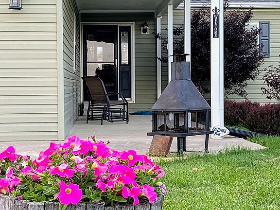 4th image of 2149 County Road 2460
