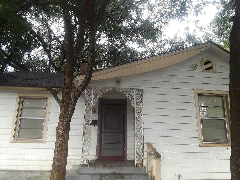 2nd image of 813 Gayle St