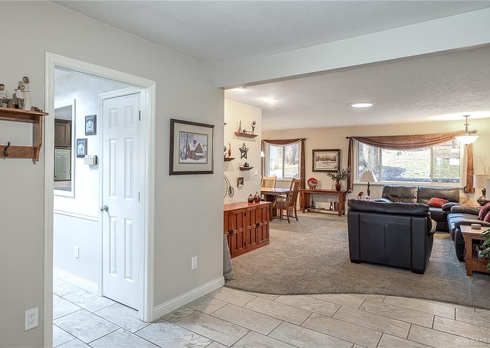 2924 Stauffer Dr, Beavercreek, OH 45434 Zillow