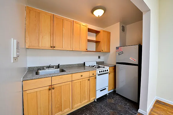 Rented by Mantus Real Estate | media 3