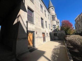 4938 S Drexel Blvd APT 112, Chicago, IL 60615