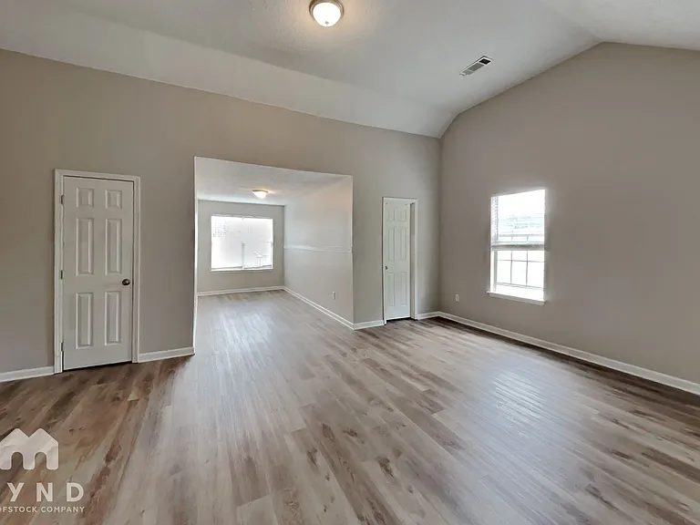 2691 Ward Lake Ct — Photo 17
