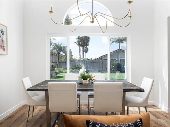 1660 Corte Verano, Oceanside, CA 92056