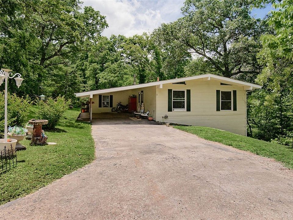 1st image of 3 Richmond Ln