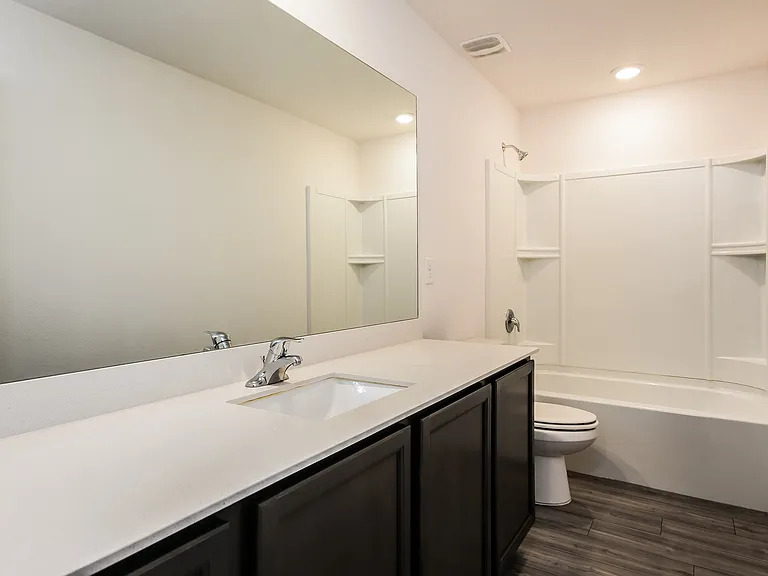 1635 Swan Lake Cir — Photo 10