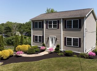 5 Memorial Dr, Leicester, MA 01524