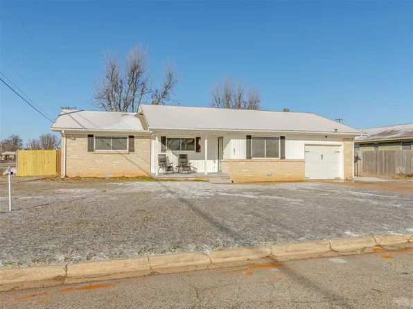 401 N Magnolia St, Crescent, OK 73028
