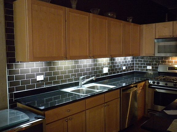 Backsplash and LED lighting