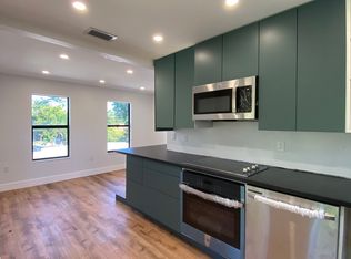 4224 SW 60th Place #3 FL 2ND, Miami, FL 33155