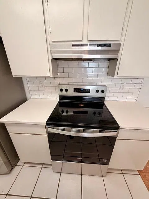3 bed, 2.0 bath, 1914 sqft, $1,750 — Photo 4