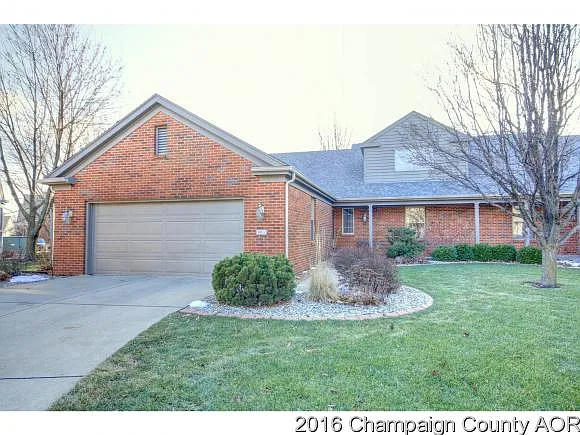 1610 Lakeside Dr photo 1