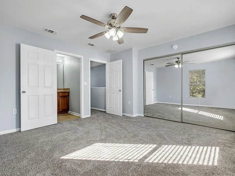 2400 Fred Smith Rd #201 — Photo 11