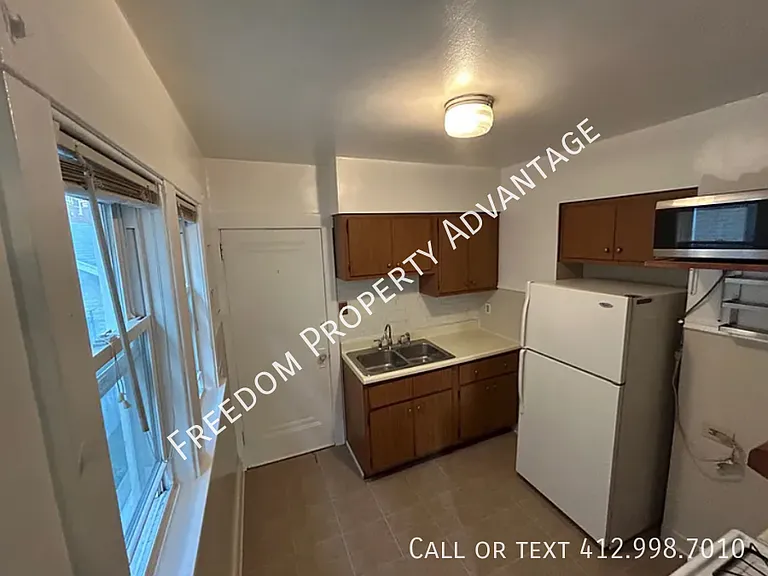 1457 Tolma Ave — Photo 16