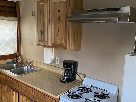 5th image of 325 Vine St #6