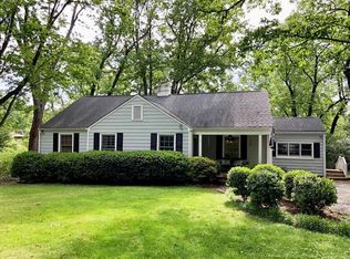 1403 Cinderella Rd, Lookout Mountain, GA 30750